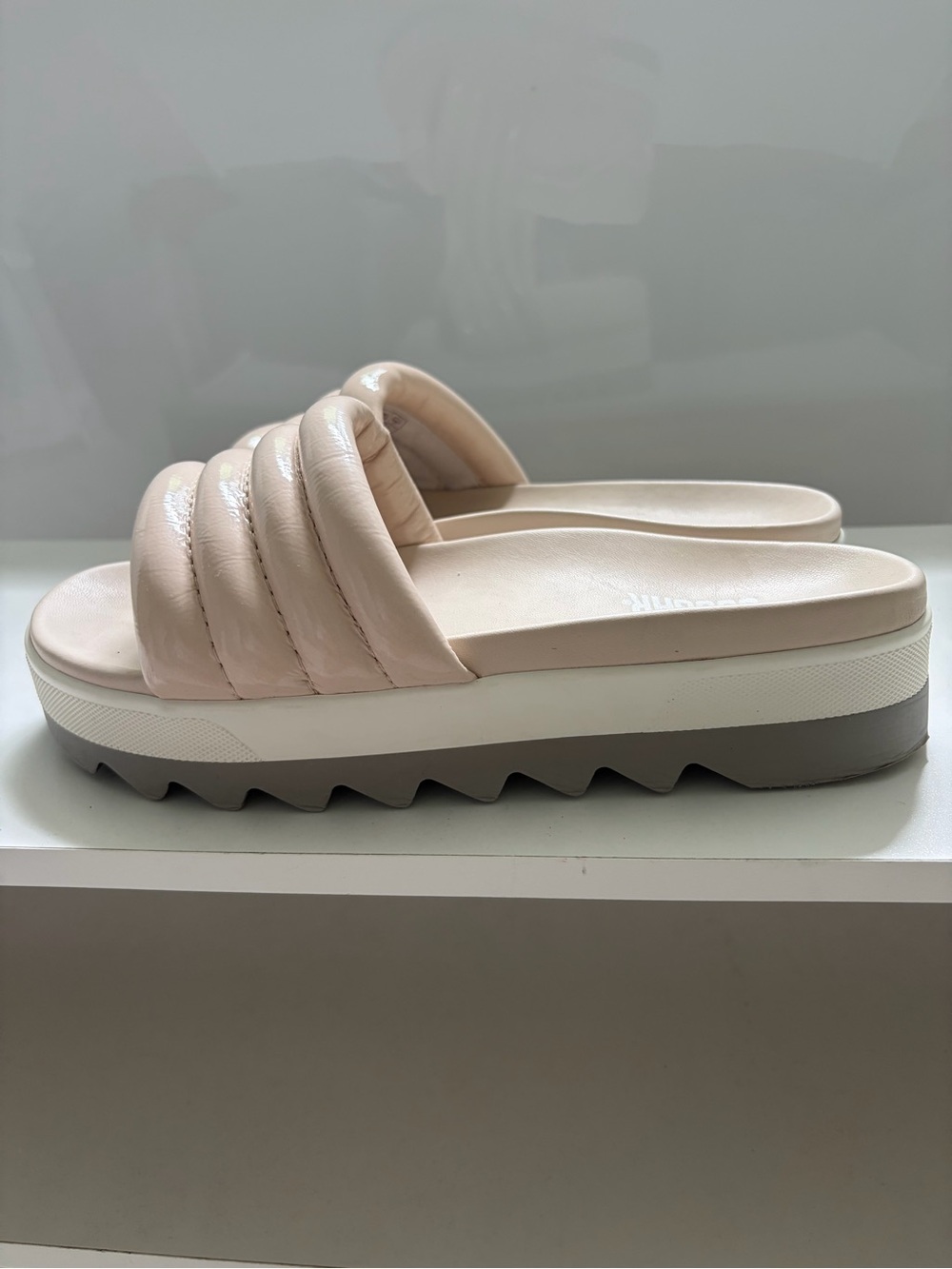 Cougar Prato-Pl Quilted Patent Platform Slide Sandals. View 5